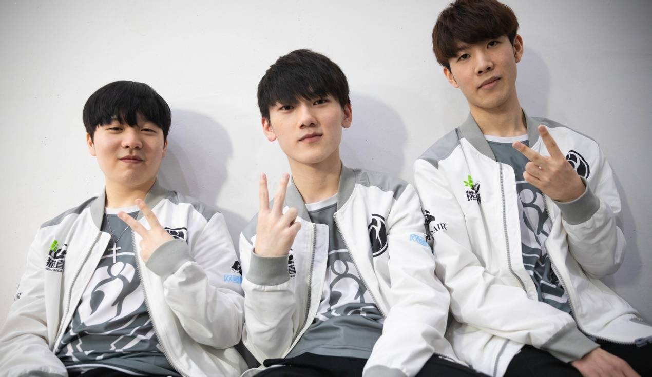 出色地完成 出色地完成