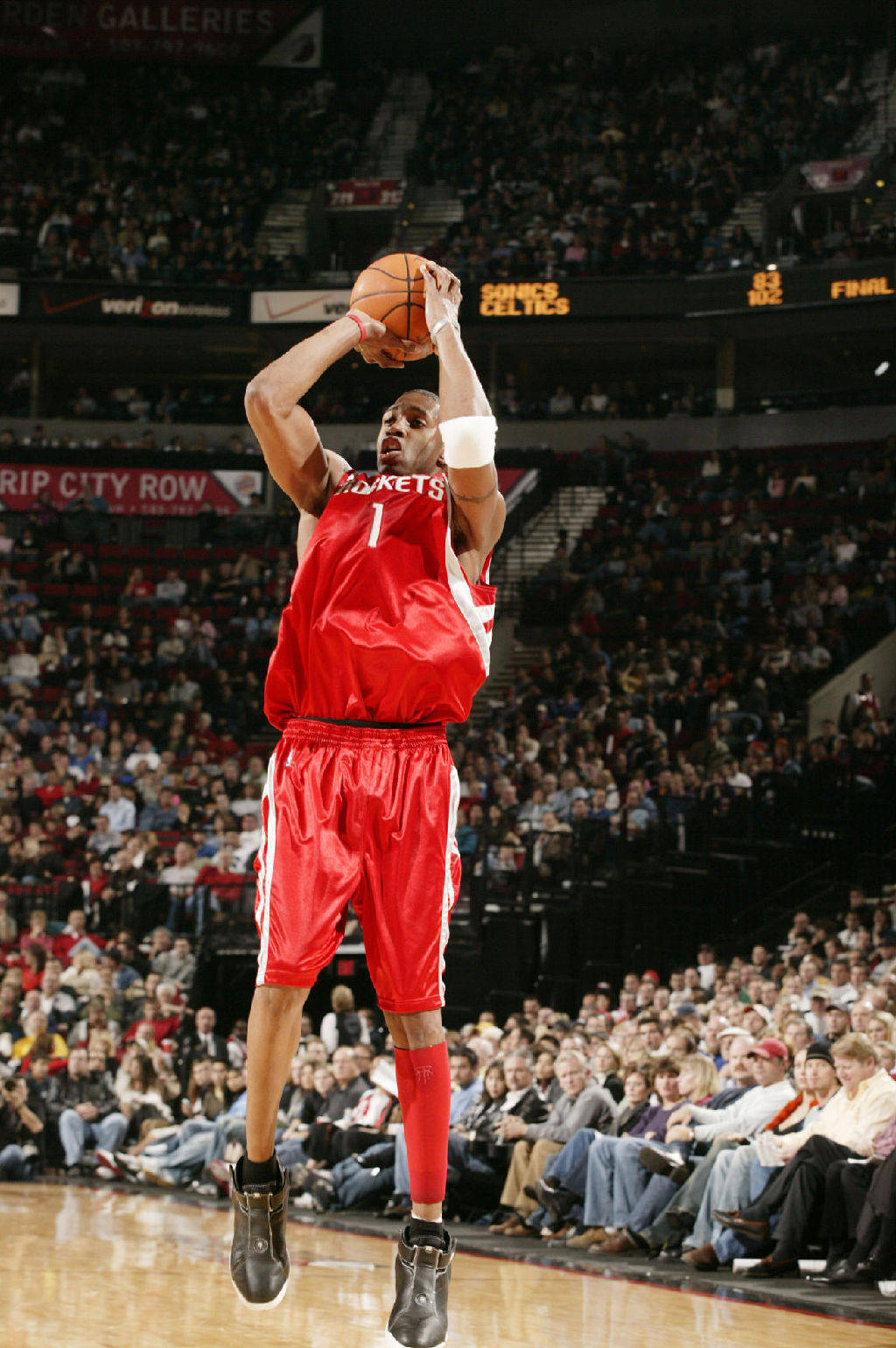 保留两名能 保留两名能