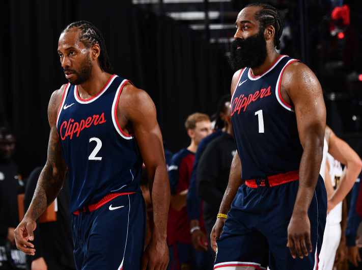 前者需要具 前者需要具